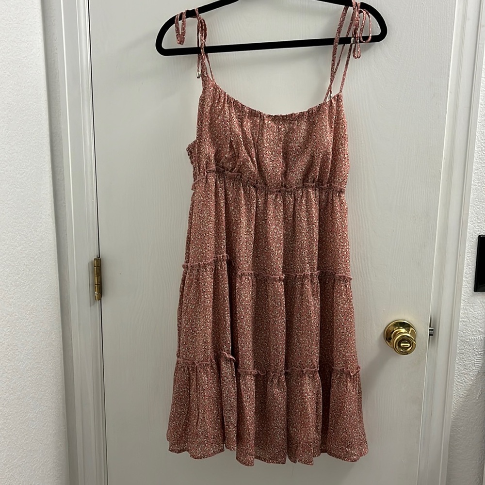 Tie shoulder printed dress